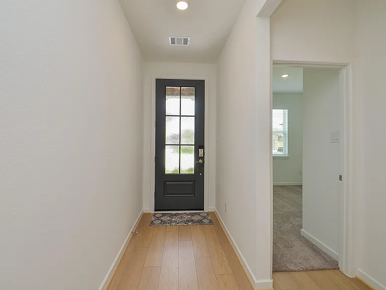 9727 Rialto Heights Dr — Photo 5