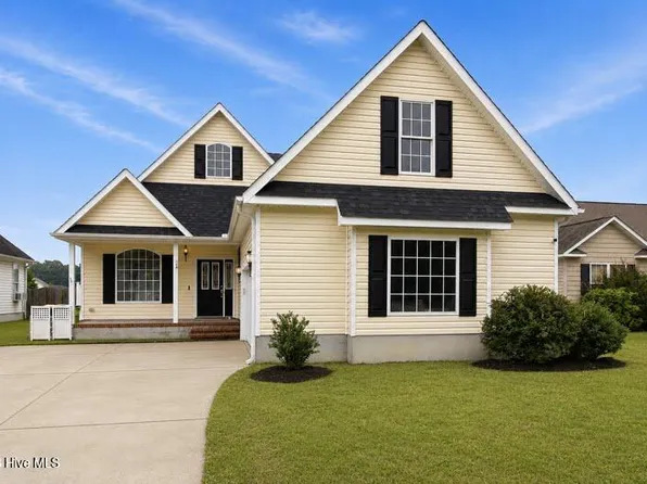 189 Crooked Run Drive, New Bern, NC 28560