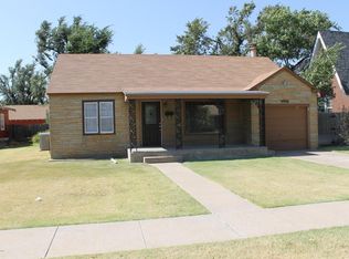 406 S Colgate St, Perryton, TX 79070