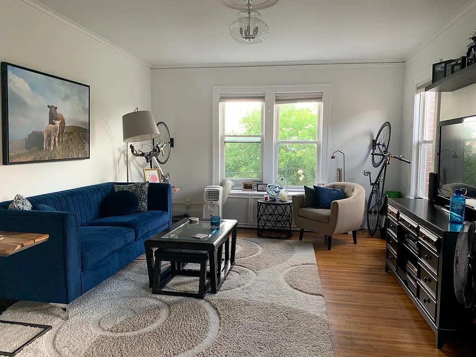 522 Ridgewood Ave #8