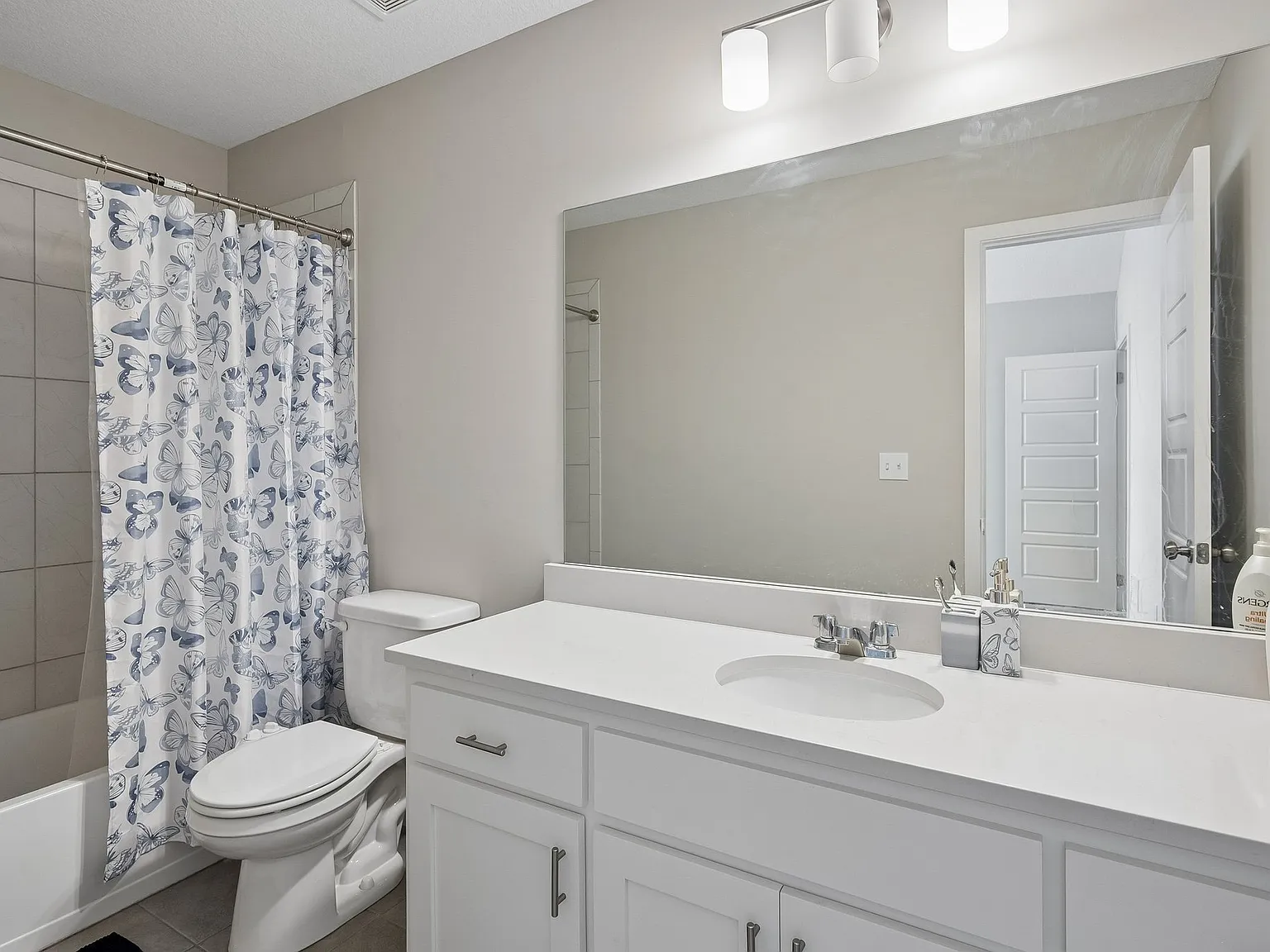 17165 West 164th Terrace - 1 — Photo 3
