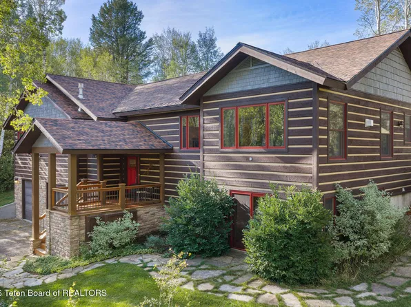 644 Aspen Hill Dr, Alpine, WY 83128