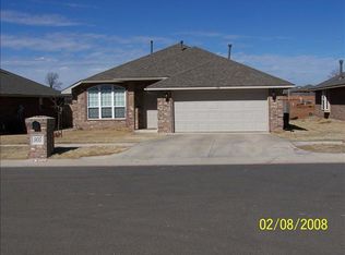 905 Eagle Cliff Dr, Norman, OK 73072