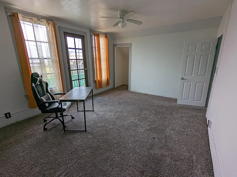 3749 Leif Erikson Dr — Photo 13