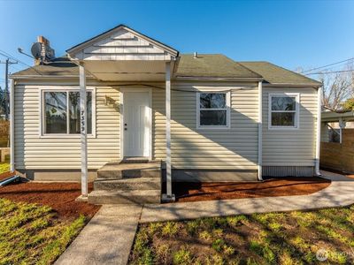 7359 16th Avenue SW, Seattle, WA, 98106