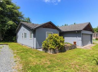 635 S Coral St, Rockaway Beach, OR 97136