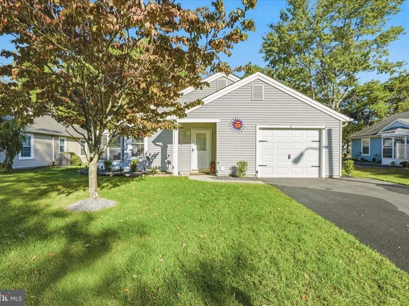 26 Kent Dr, Forked River, NJ 08731