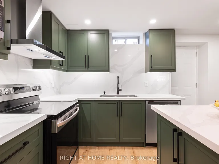 5 Chant Cres — Photo 8