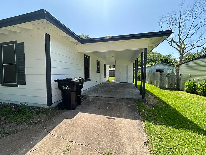 133 Vandenburg Dr #A — Photo 16