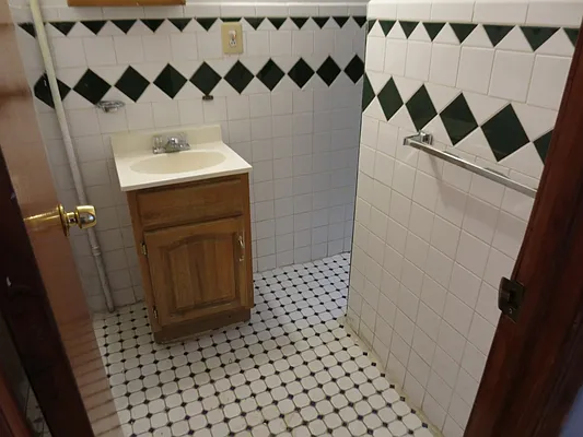 Rented by MNS | media 14