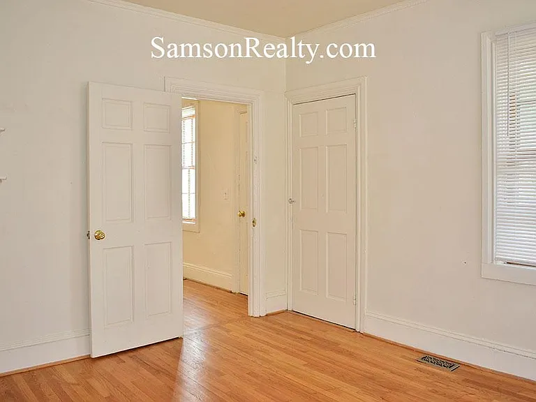 298 Hope St #2 — Photo 12