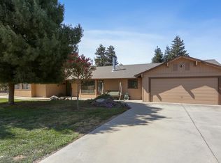 30585 Mehrten Dr, Exeter, CA 93221