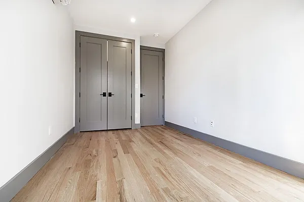 Rented by Brooklyn Group | media 20