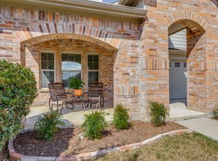 2844 Adams Fall Ln, Fort Worth, TX 76123