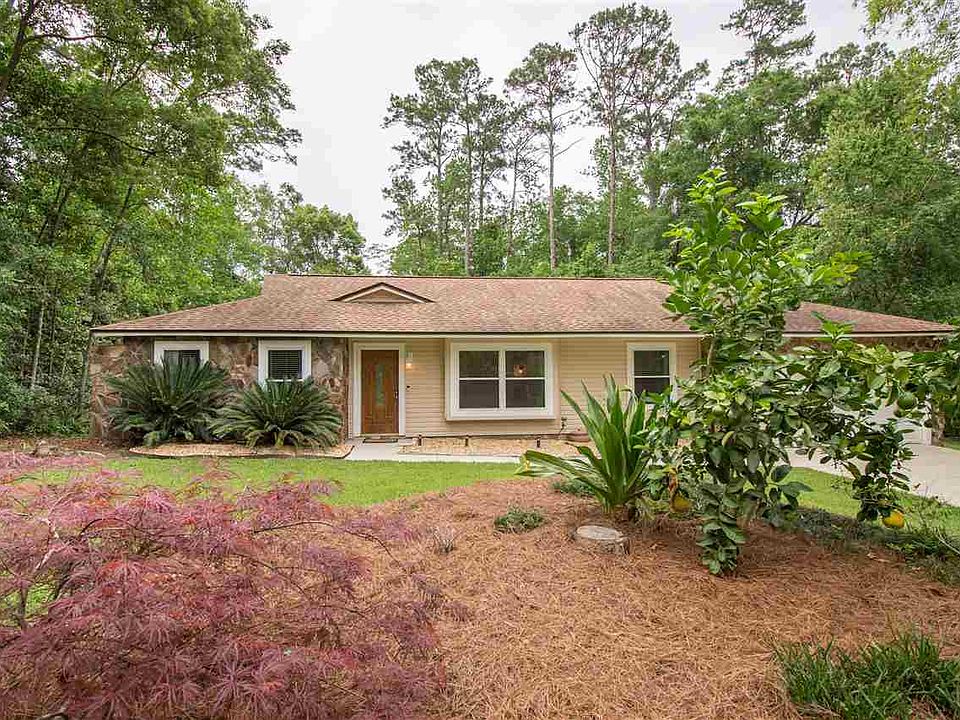 1st image of 4072 Yardley Cir
