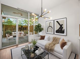 200 Nelsons Cres #102, New Westminster, BC V3L0H4