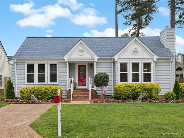 942 Chartwell Dr, Newport News, VA 23608