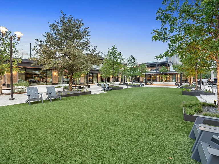 Plenty of extra space to shop, dine and relax right outside your front door in Regent Square Park.