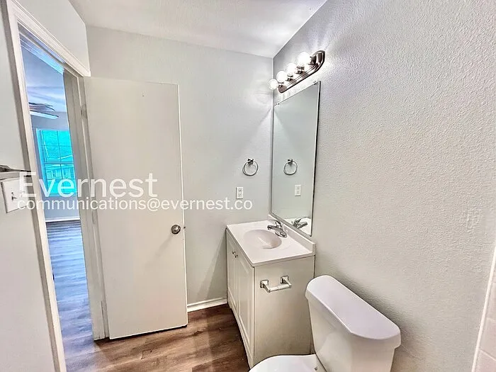 332 Ezekial Ave — Photo 9