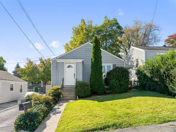 7 Floral Lane, Yonkers, NY 10703