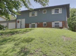2522 Cedarwood Ave, Lawrence, KS 66046