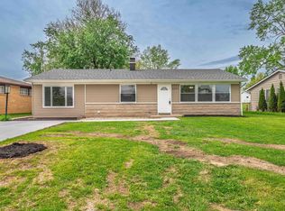 2007 W Sheffield Dr, Muncie, IN 47304
