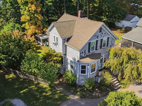 4 Prospect St, North Attleboro, MA 02760