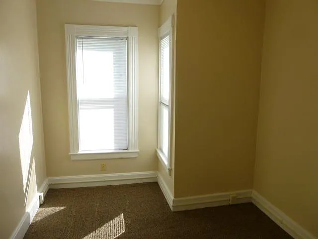 416 S Adams St — Photo 43