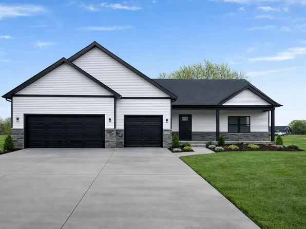 623 Debra Kay Dr, Lowell, IN 46356