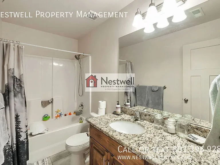 4159 N Fremont Dr — Photo 23