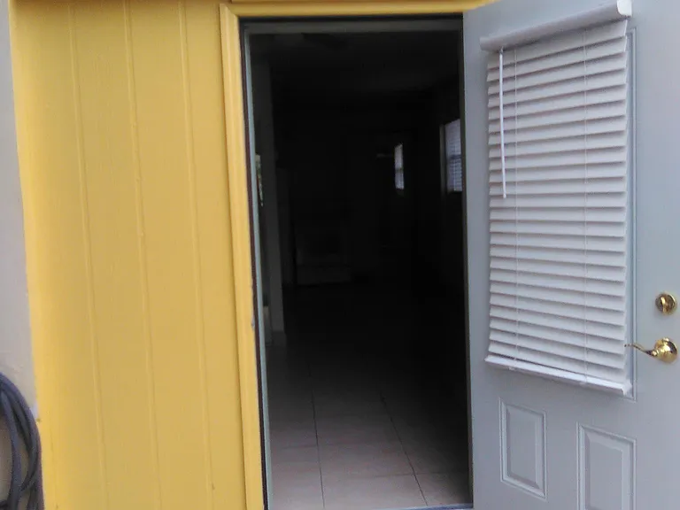 3-2213 Parker Ave #3 — Photo 1