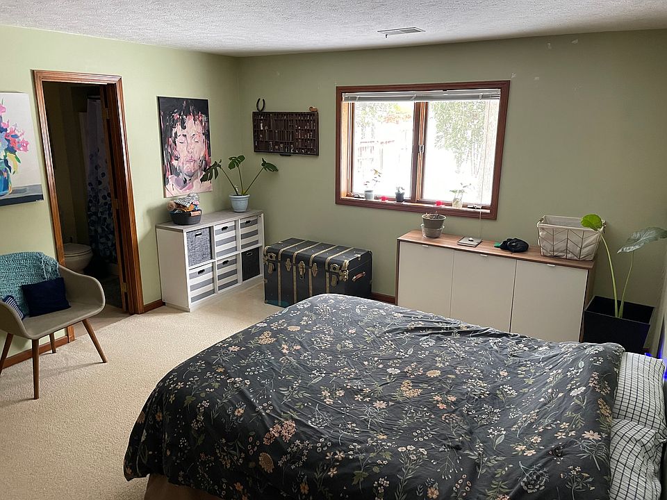 Another view of master bedroom with demonstration furniture. It will be empty when you rent it.