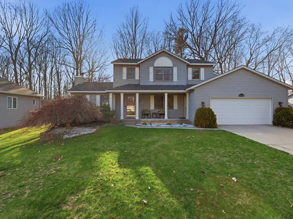 7459 Sleepy Hollow Dr, Hudsonville, MI 49426