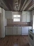 101.5 E Hallsell — Photo 3