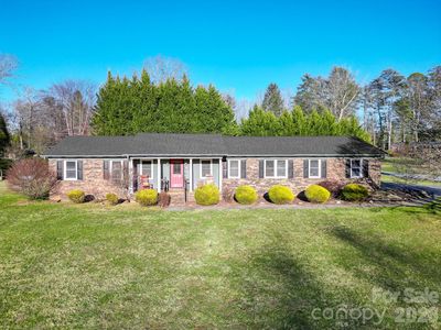 308 London Rd, Hendersonville, NC, 28739