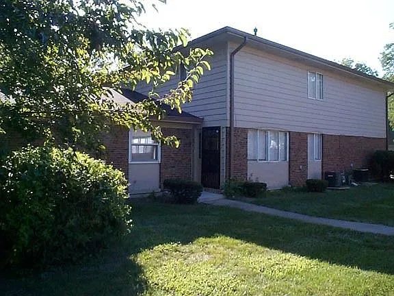 3273 Lupine Dr photo 1