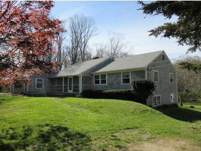 101 Elm Dr, North Kingstown, RI, 02852