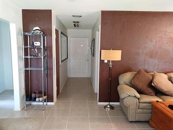 3rd image of 4355 Elliot Ave