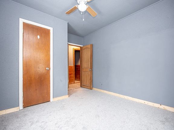 5th image of 260 Sylvan Ln