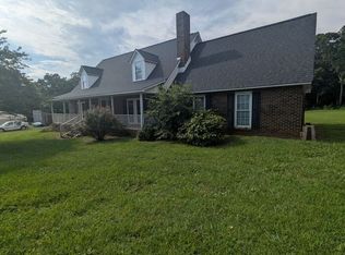 5145 River Bend Rd, Claremont, NC 28610
