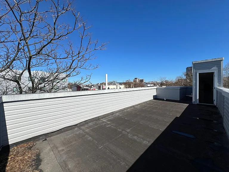 1622 N Bouvier St — Photo 16