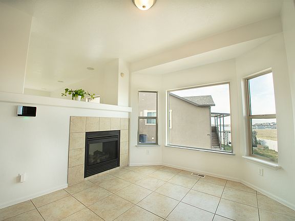 5th image of 3365 N Falcon Way