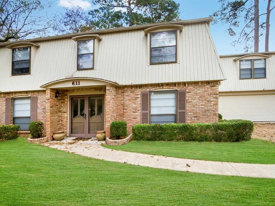 1st image of 611 Cypress Bend Dr