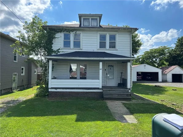 1147 Roosevelt St, New Castle, PA 16101