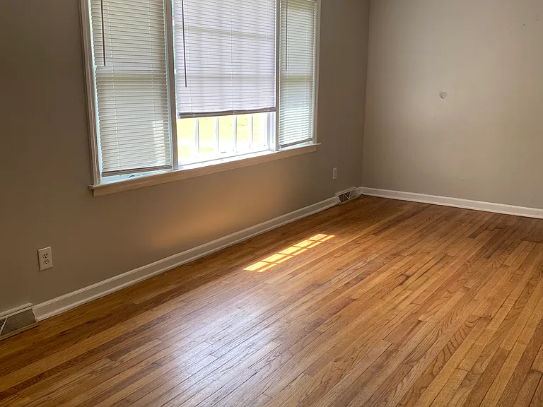 80 Thelma Gladney Rd — Photo 1