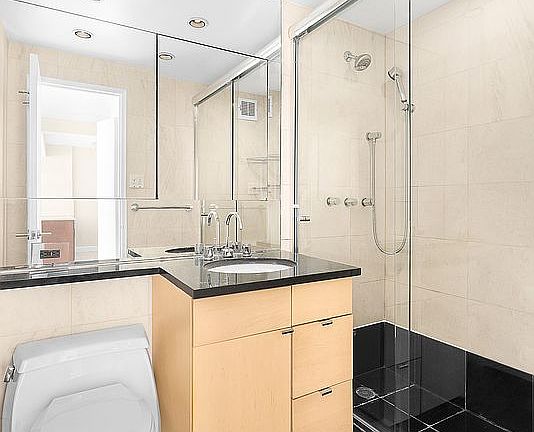 5th image of 77 7th Ave APT 4H