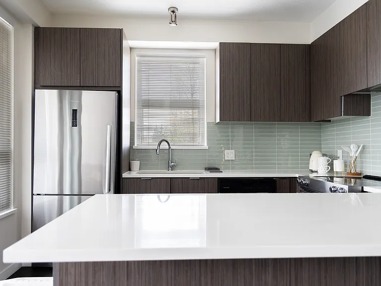 9877 University Cres #412 — Photo 22
