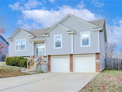 1116 NW Scenic Dr, Grain Valley, MO, 64029