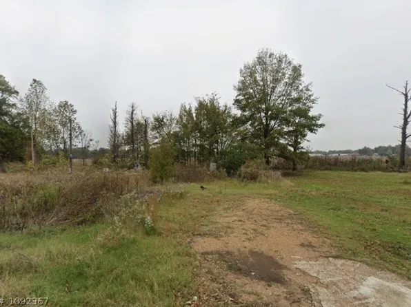 87 Phillips 306 Rd, West Helena, AR 72390
