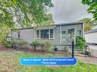 369 Enota Pl SW, Atlanta, GA 30310